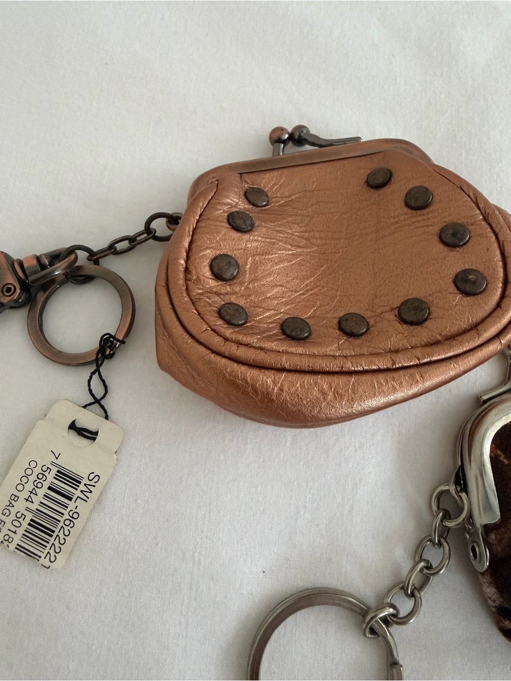 Fossil Metallic Bronze Leather Coin & Key Holder Duo - Picture 11 of 14